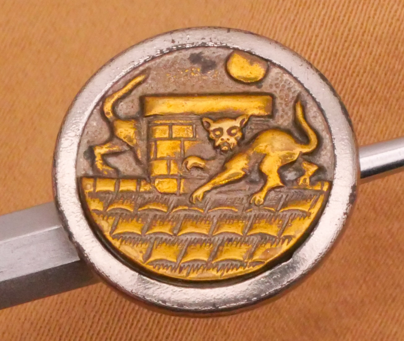 Cat Kitty Mischief Metal Victorian Picture Button Various 16-18mm