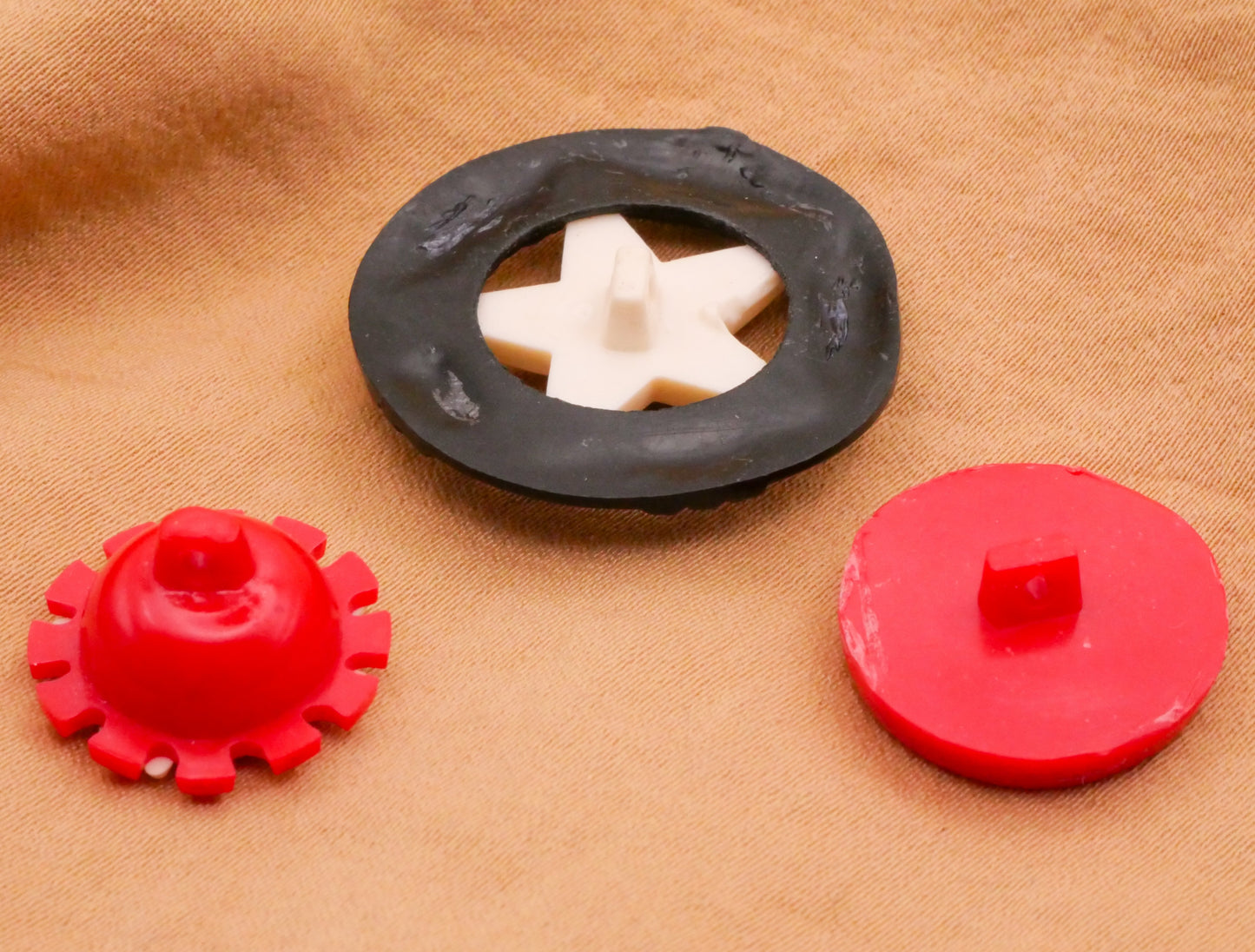 Nautical Two-Tone Plastic Wheel Star or Anchor Button Various 16-27mm