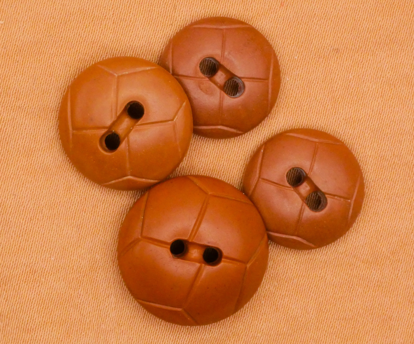 Brown Tan Caramel Vintage Plastic Set of Buttons Various 13-19mm