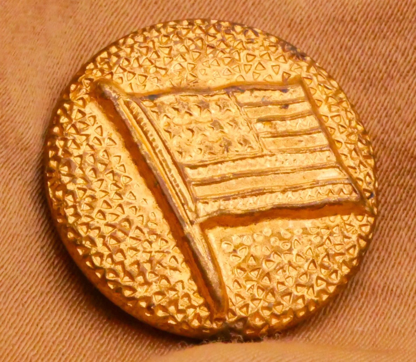American Flag Vintage Gold Metal Button 19mm