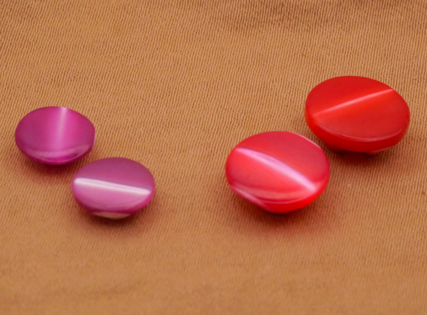 Purple or Pink Mother of Pearl Vintage Pair of Buttons Various 8-10mm