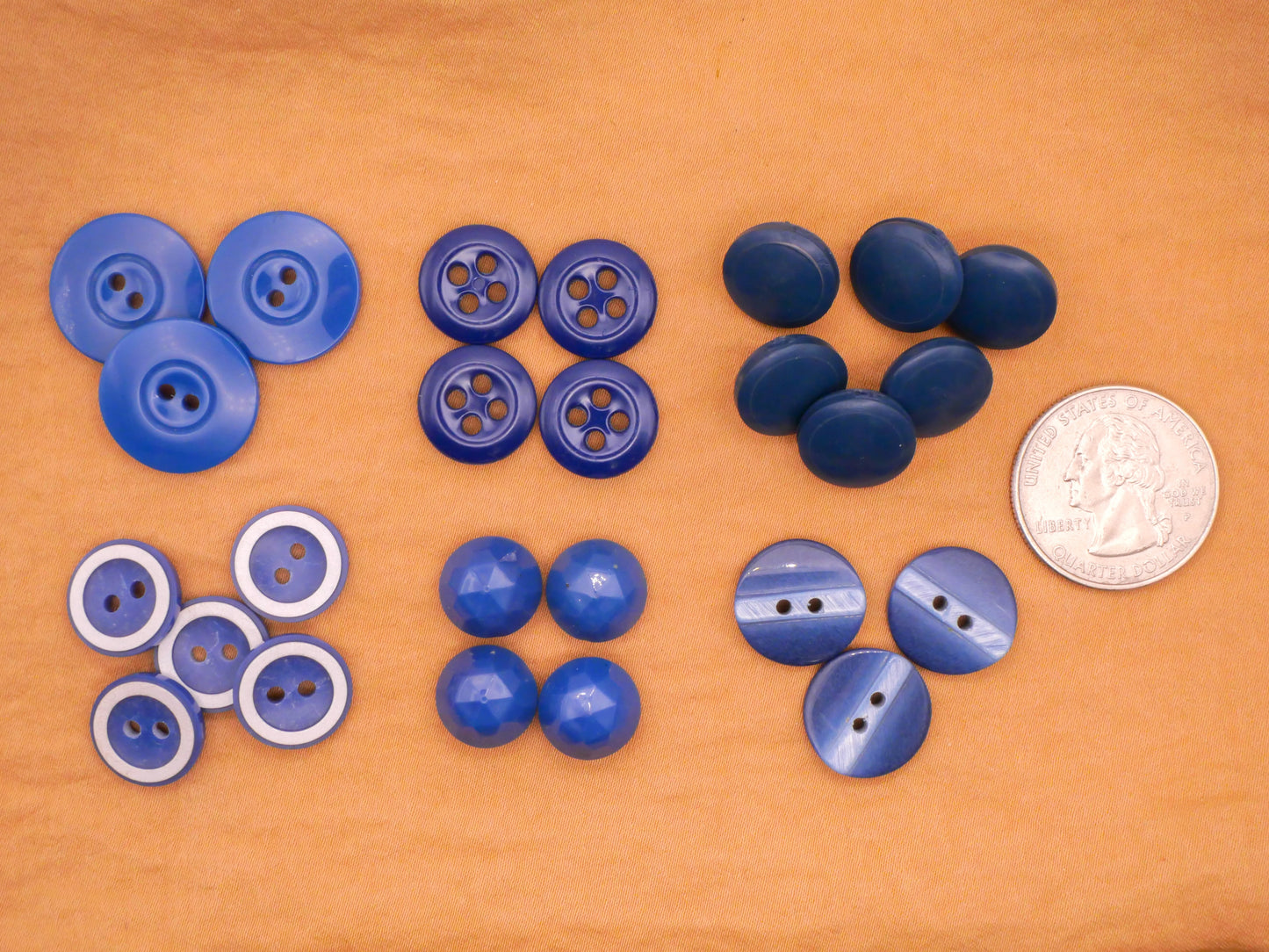 Blue Vintage Plastic Set of Buttons Various 13-18mm