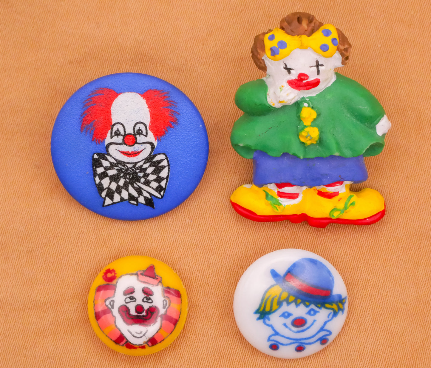 Clown Circus Vintage Plastic Button Various 13-28mm