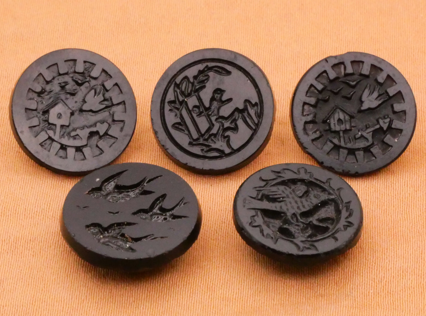Bird Scene Mirror Finish Antique Black Glass Button Various 15mm