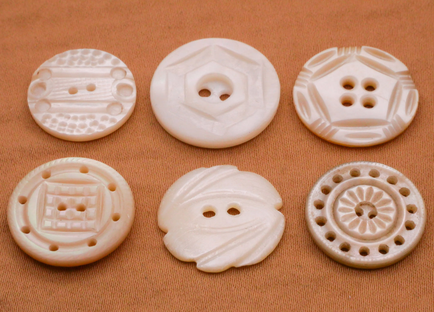 Mother of Pearl Carved Pierced Shell Button Various 16-19mm