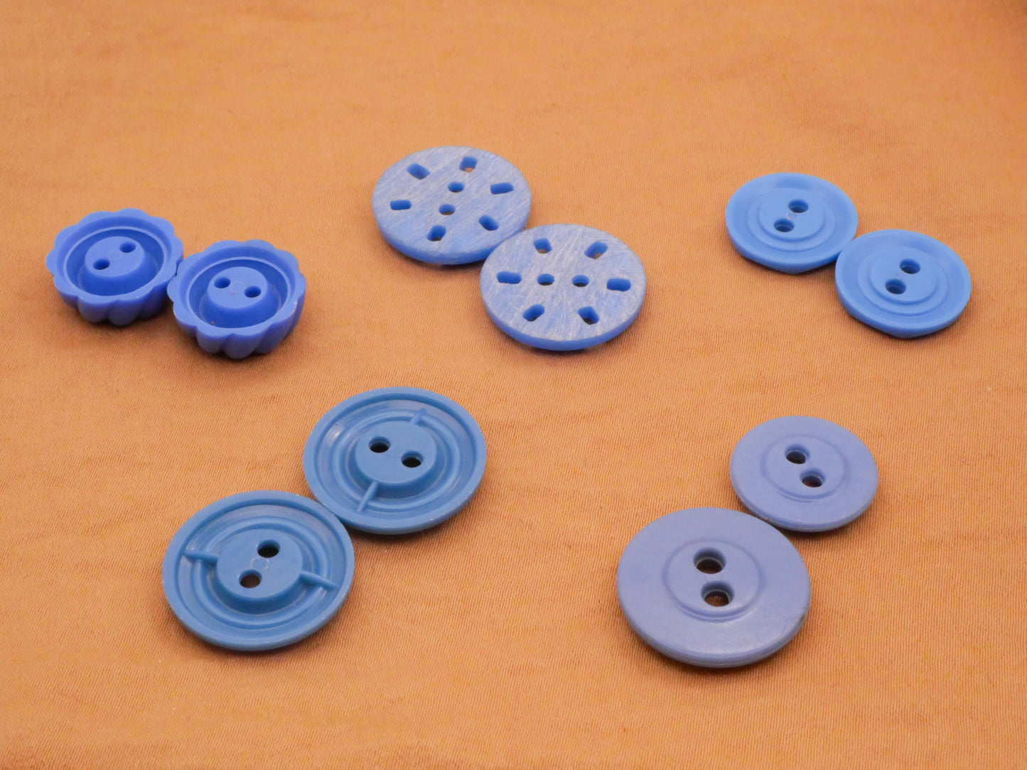 Colonial Blue Housecoat Vintage Plastic Pair of Buttons Various 15-19mm