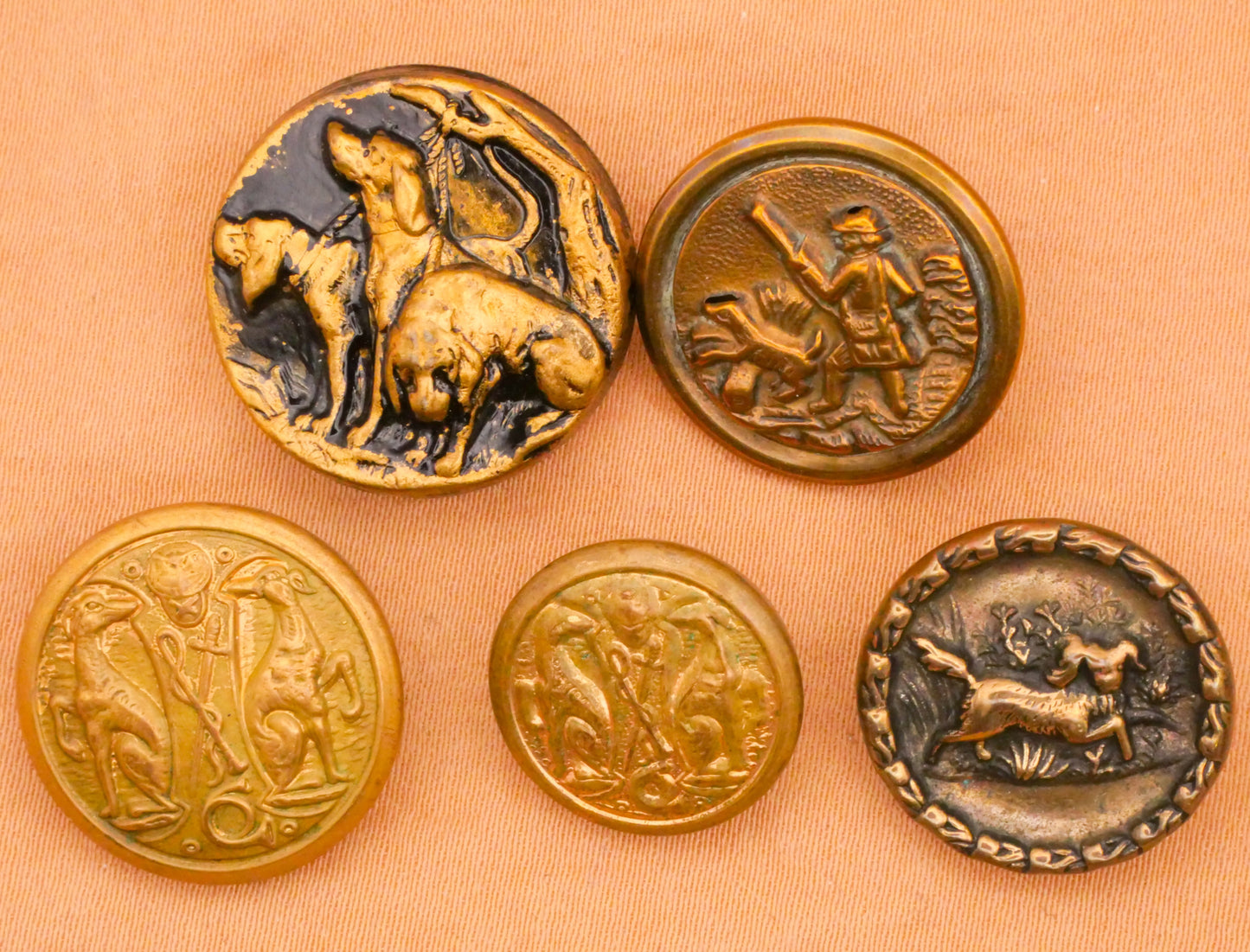Hunting Dog Victorian Metal Button Various 15-21mm