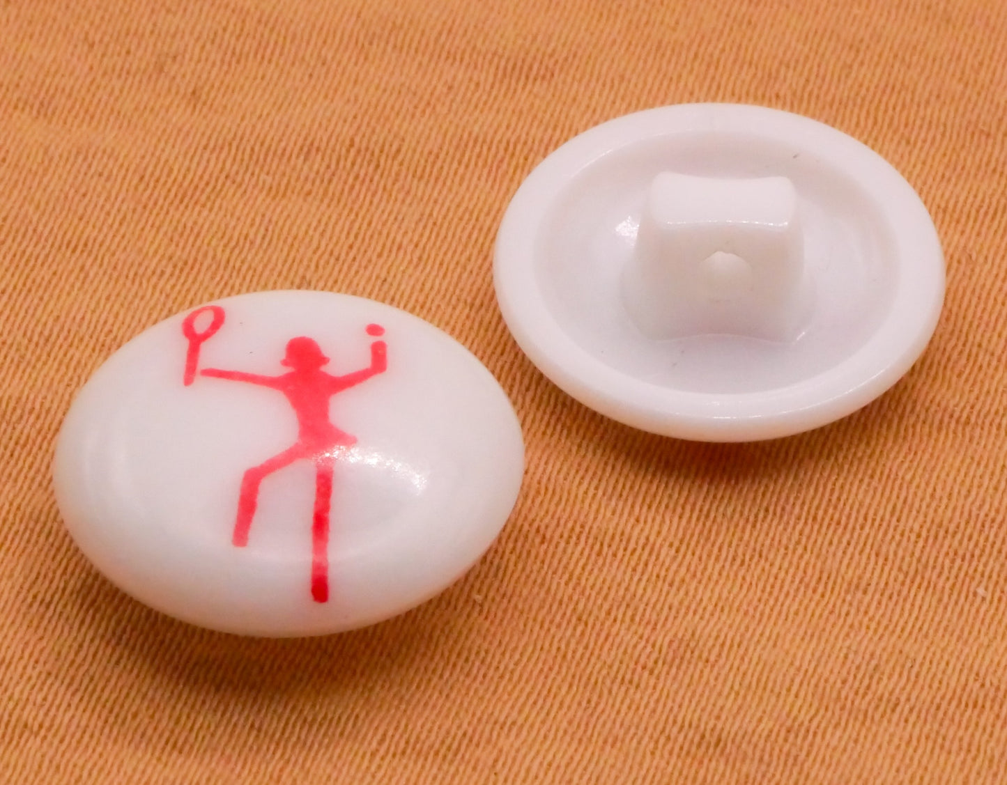 Tennis Badminton Red White Plastic Pair of Buttons 15mm