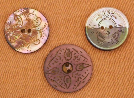 Paisley Etched Mother of Pearl Shell Sew-Thru Button Various 16-18mm