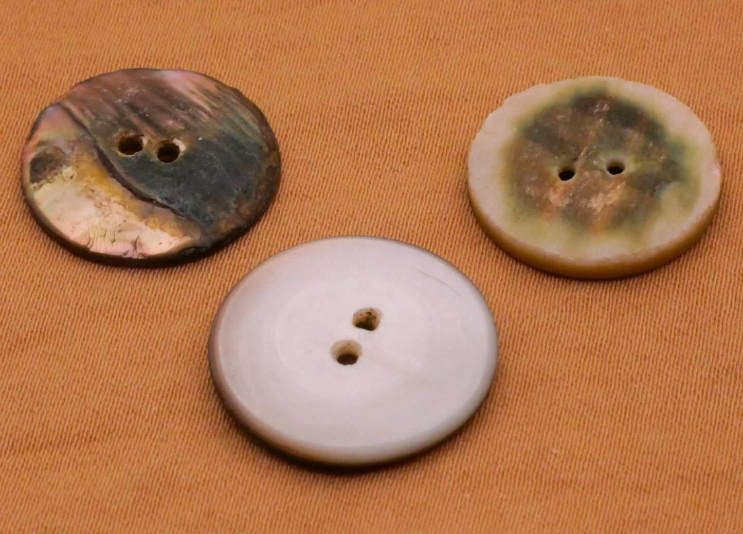 Paisley Etched Mother of Pearl Shell Sew-Thru Button Various 16-18mm