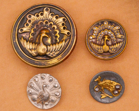 Peacock Bird Victorian Metal Button Various 14-29mm