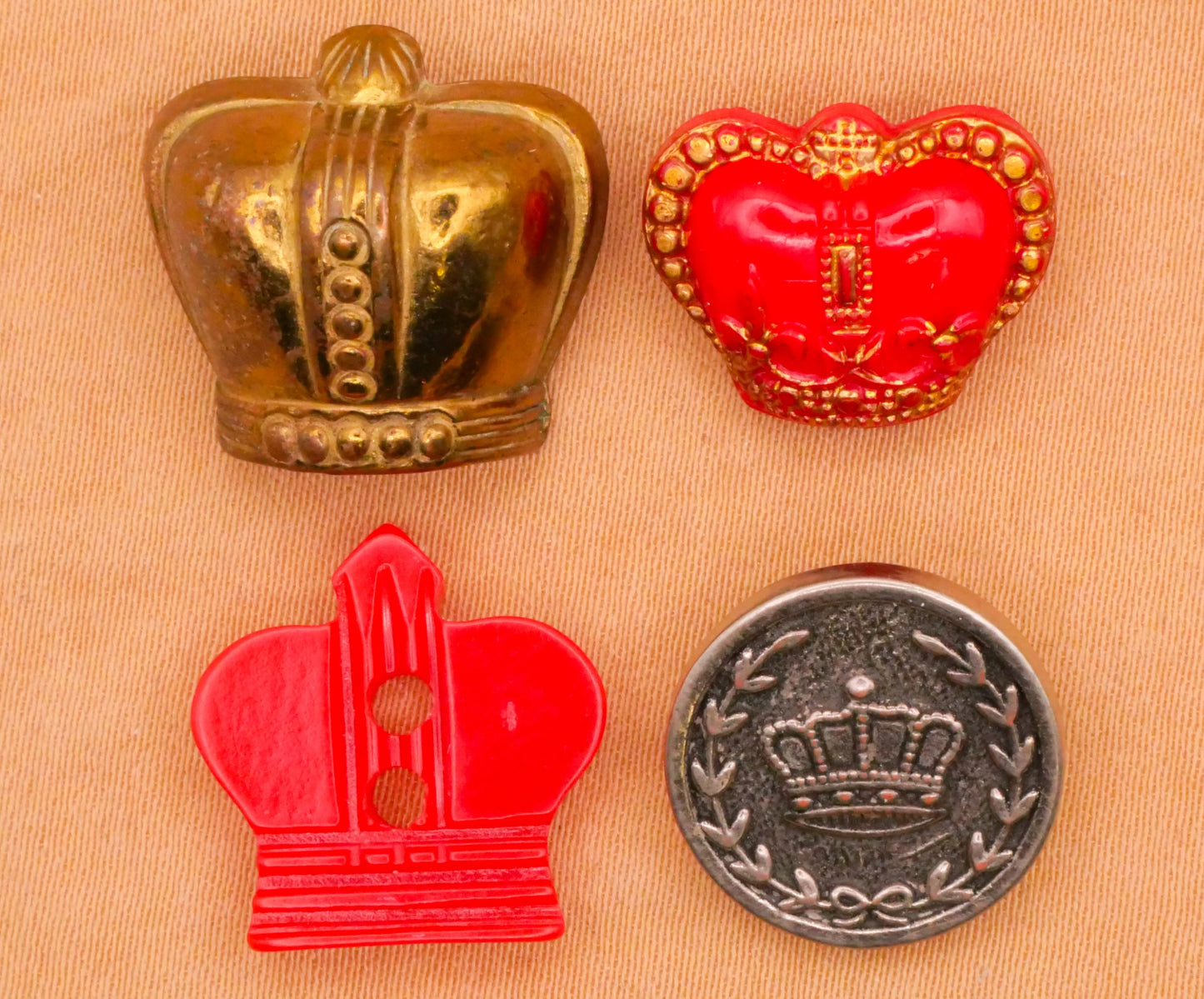 Crown Royalty Vintage Button Various 13-18mm