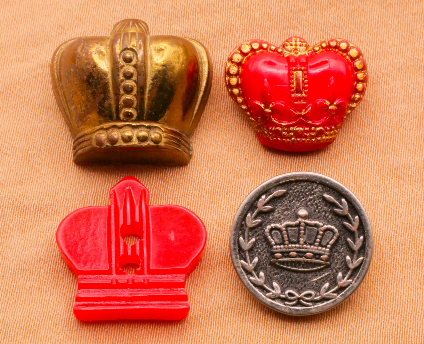 Crown Royalty Vintage Button Various 13-18mm