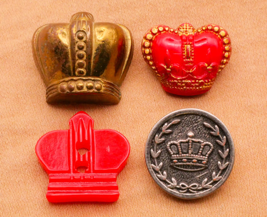 Crown Royalty Vintage Button Various 13-18mm
