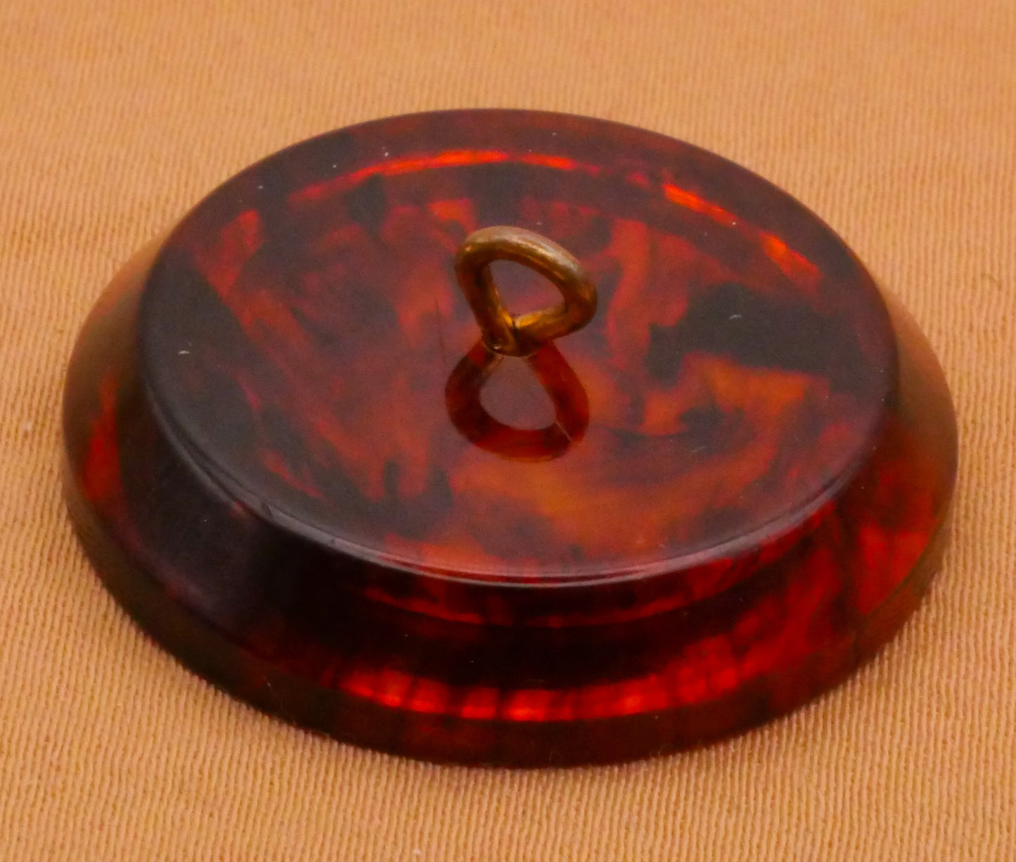 Tortoiseshell Gold Fan Triad Vintage Plastic Button 28mm