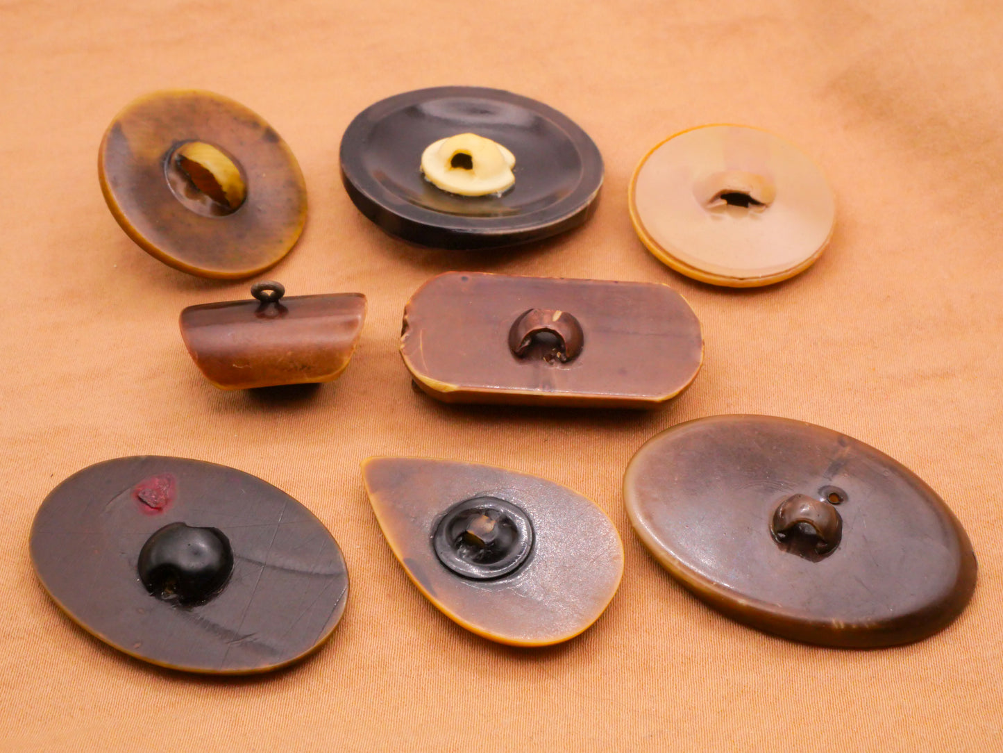 Natural Tone Butter Chocolate Celluloid Early Plastic Button Various 15-39mm