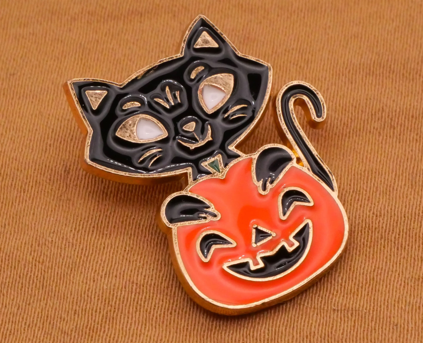 Black Cat Jack O' Lantern Pumpkin Enamel Metal Button 19x23mm