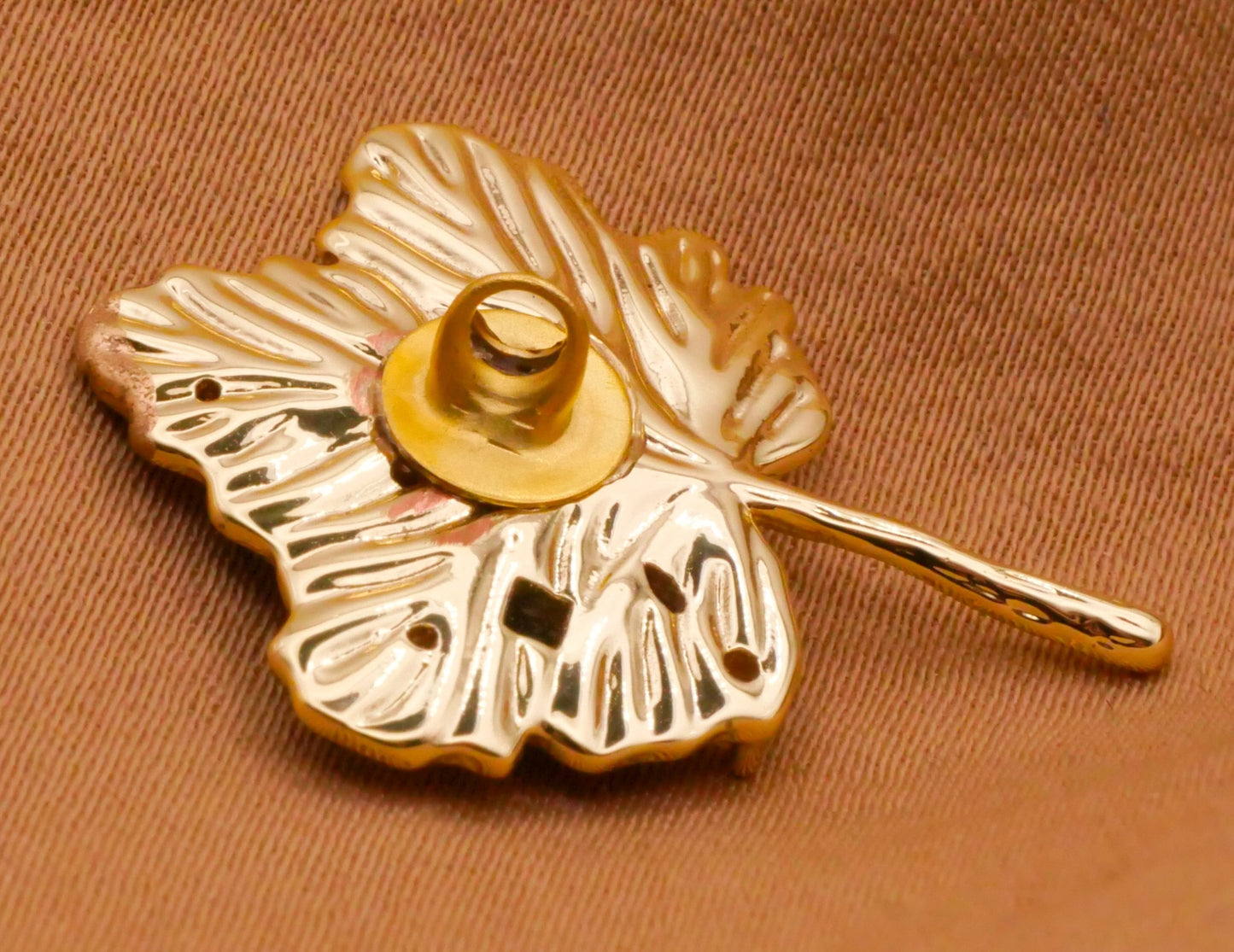 Leaf Maple Enamel Rhinestone Metal Button 20x27mm