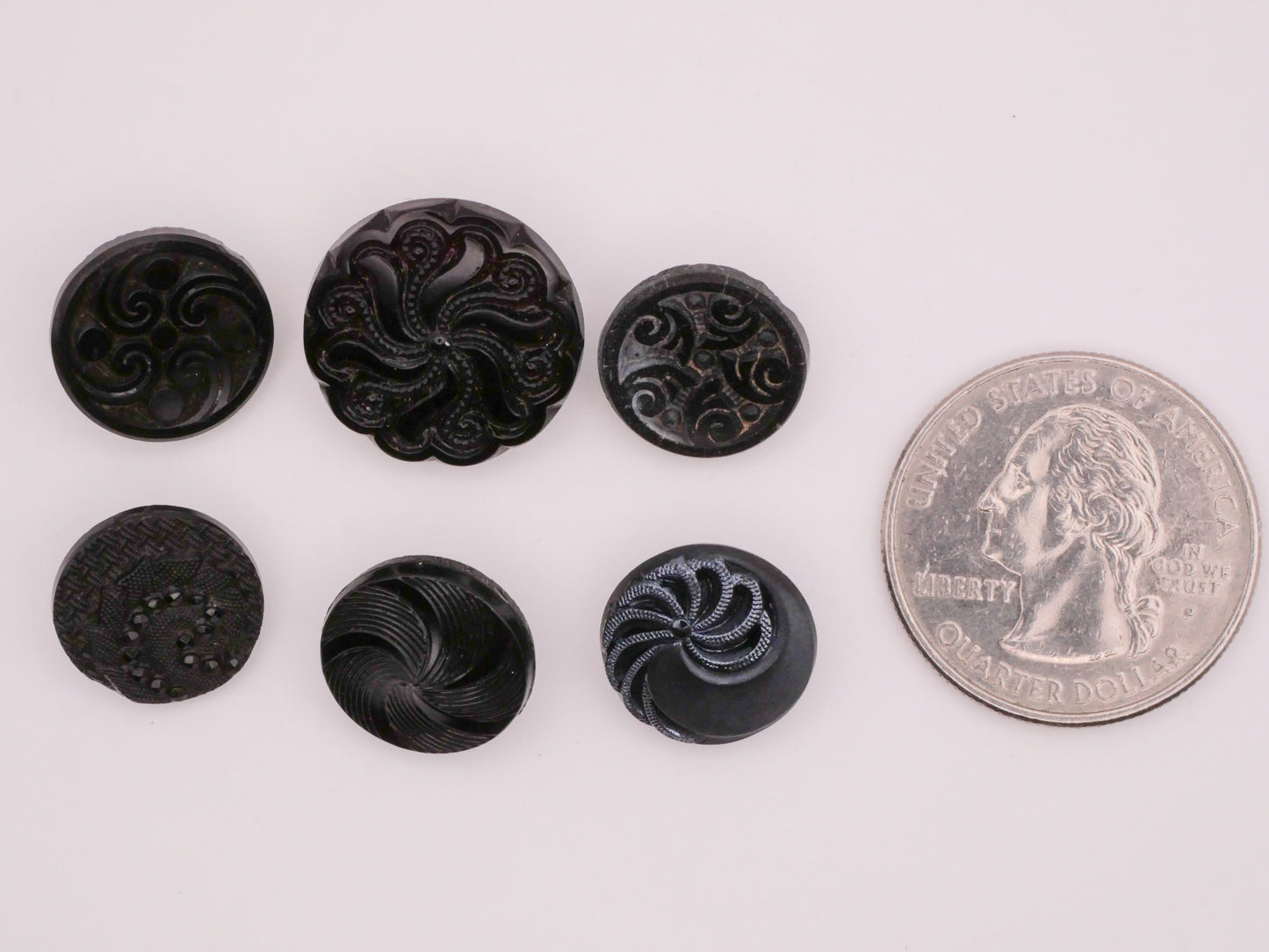 Swirl Design Black Glass Button Various 13-18mm