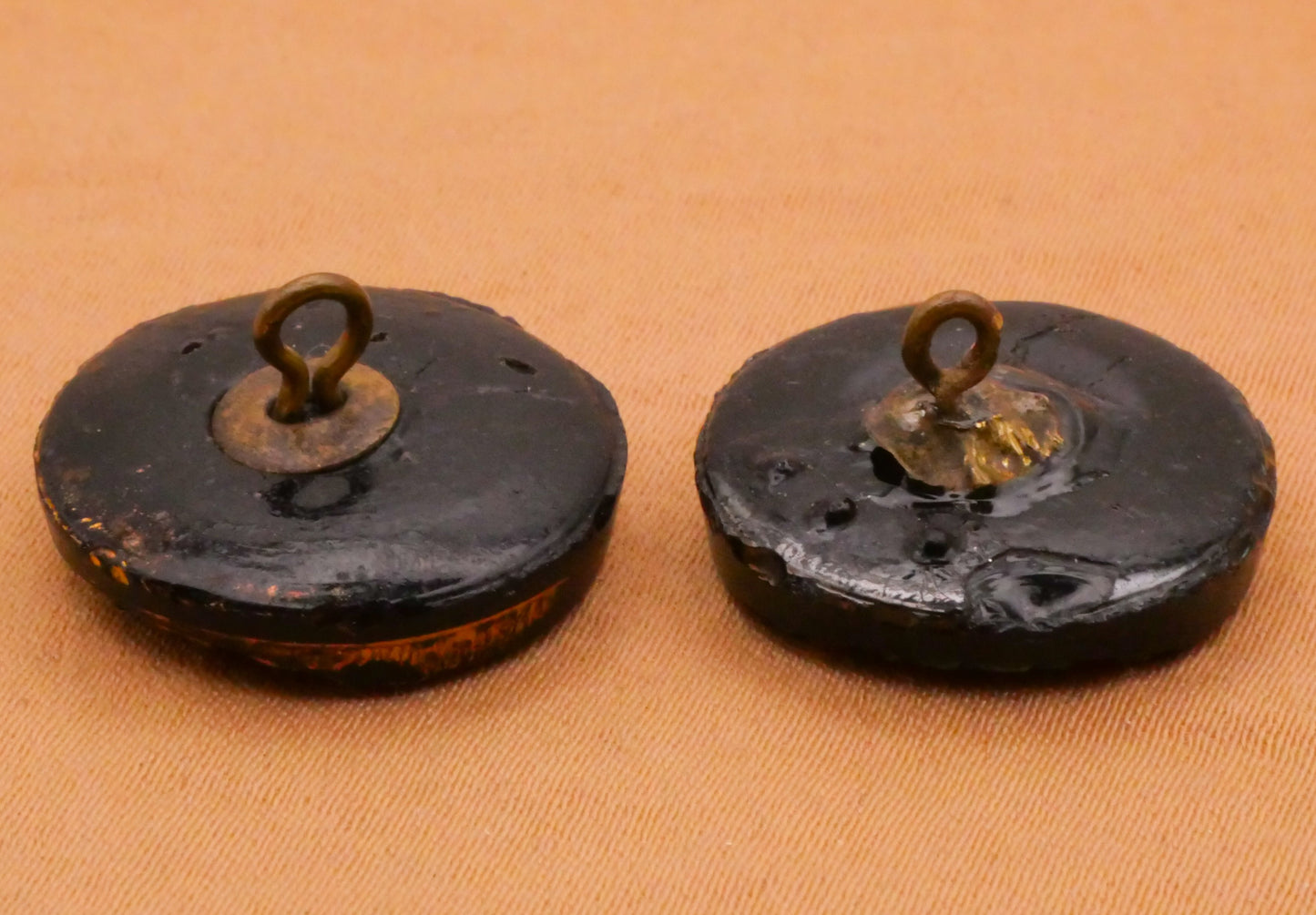 Leaf Leaves Luster Black Glass Antique Button Various 19mm