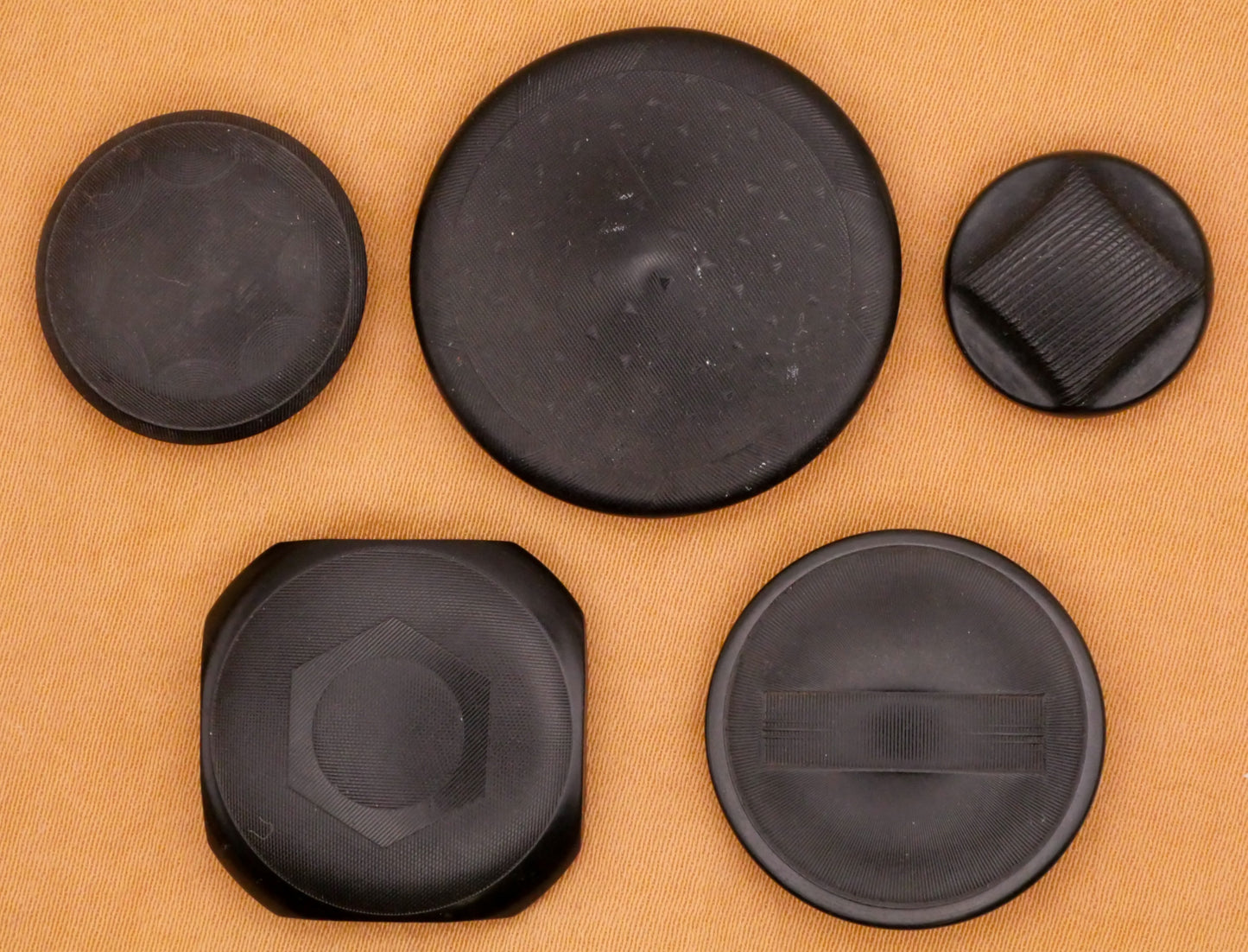 Vegetable Ivory Black Subtle Design Vintage Button Various 15-28mm