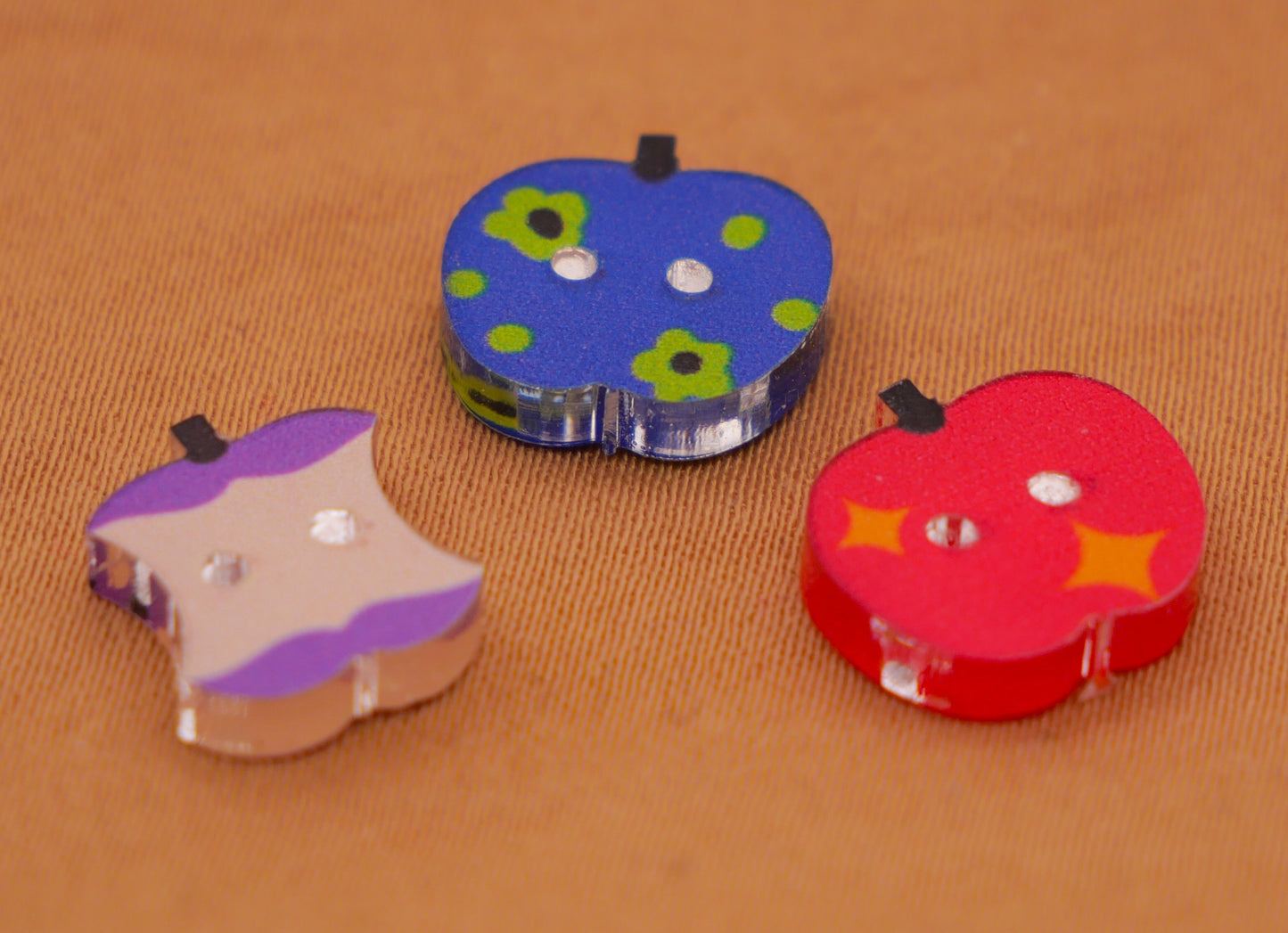 Apple Back To School Teacher Plastic Set of Sixteen Buttons 9-11mm