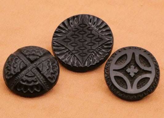 Quadrant Design Black Glass Button Various 16-18mm