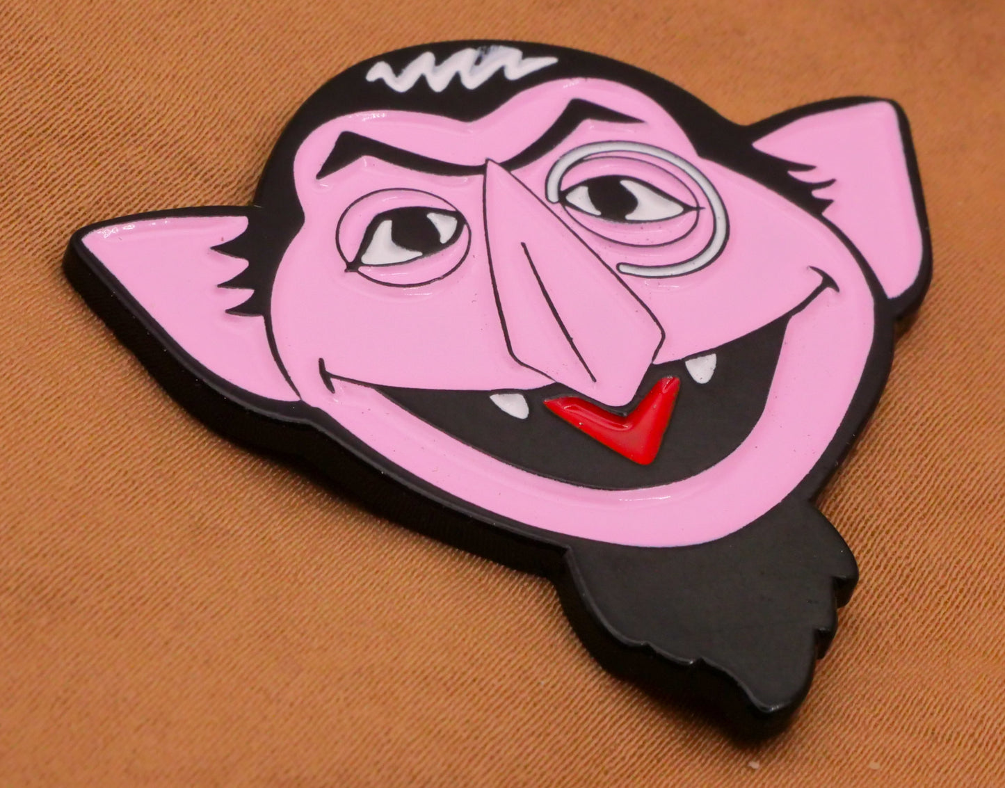 Count von Count Vampire Sesame Street Enamel Metal Large Button 41x44mm