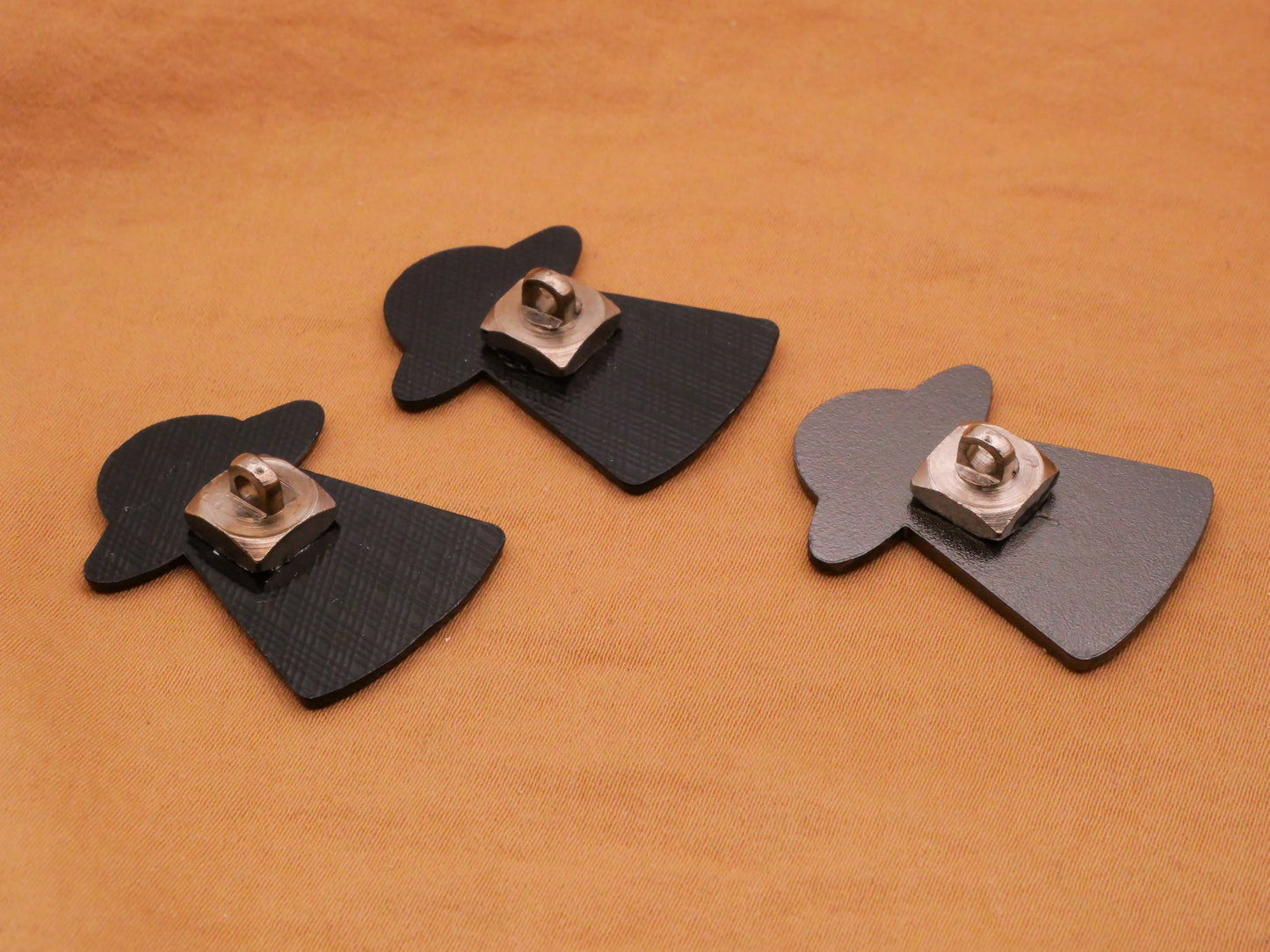 UFO Alien Abduction Cow Enamel Metal Button Various 23x30mm