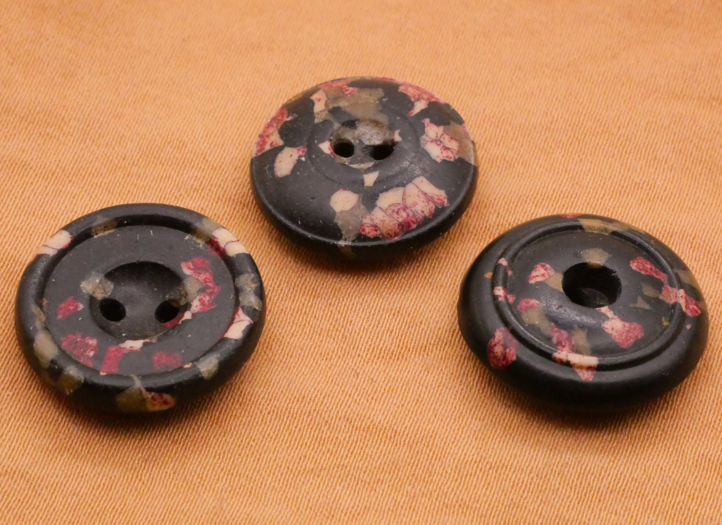 Fleck Burgundy Sage Green Ivory Black Composition Plastic Button Various 17mm