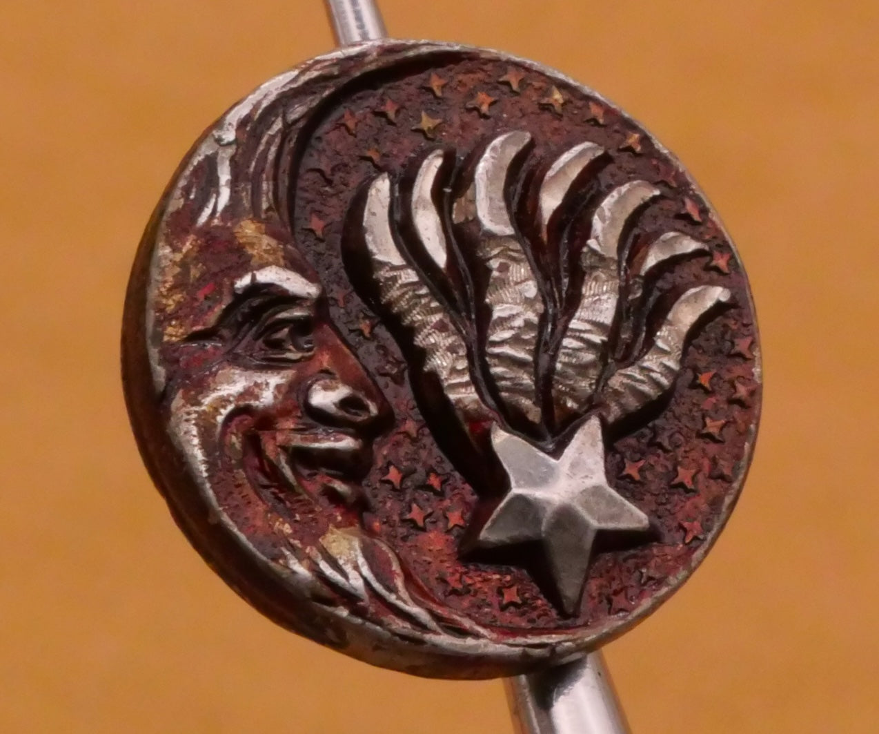 Man on the Moon Crescent Shooting Star Burgundy Tinted Pewter Button 15mm