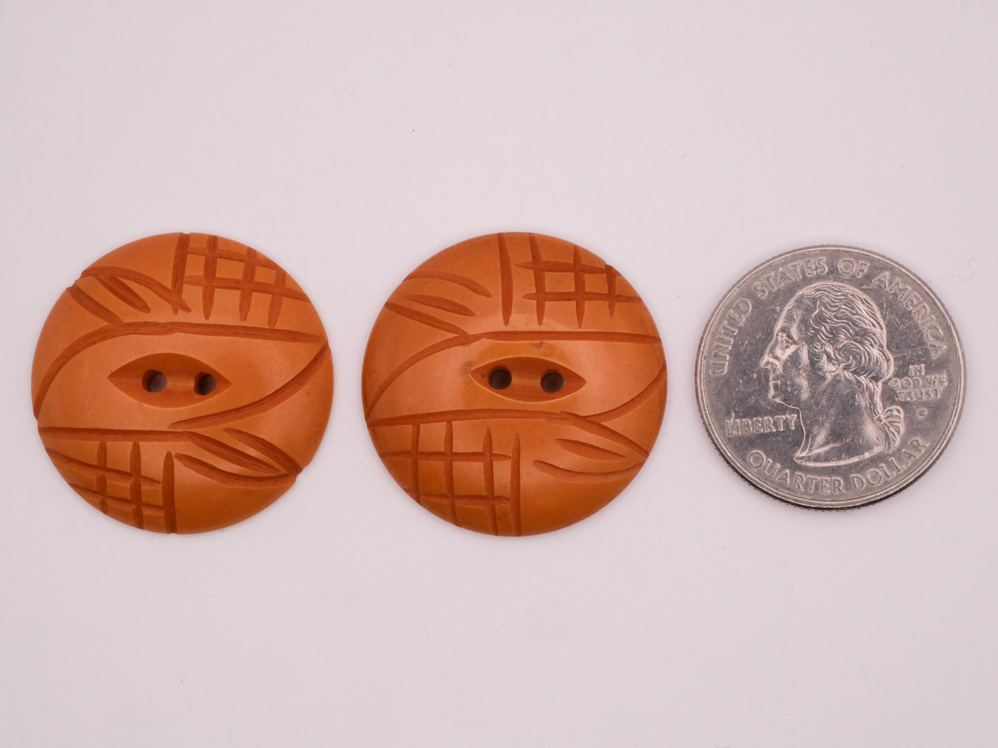 Leaf Basketweave Carved Butterscotch Bakelite Early Plastic Button Various 28mm