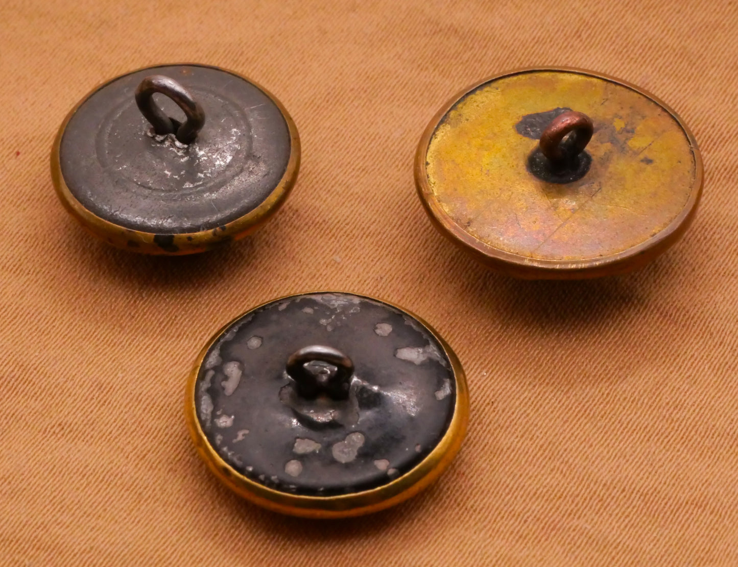 Etch Design Antique Metal Button Various 15-17mm