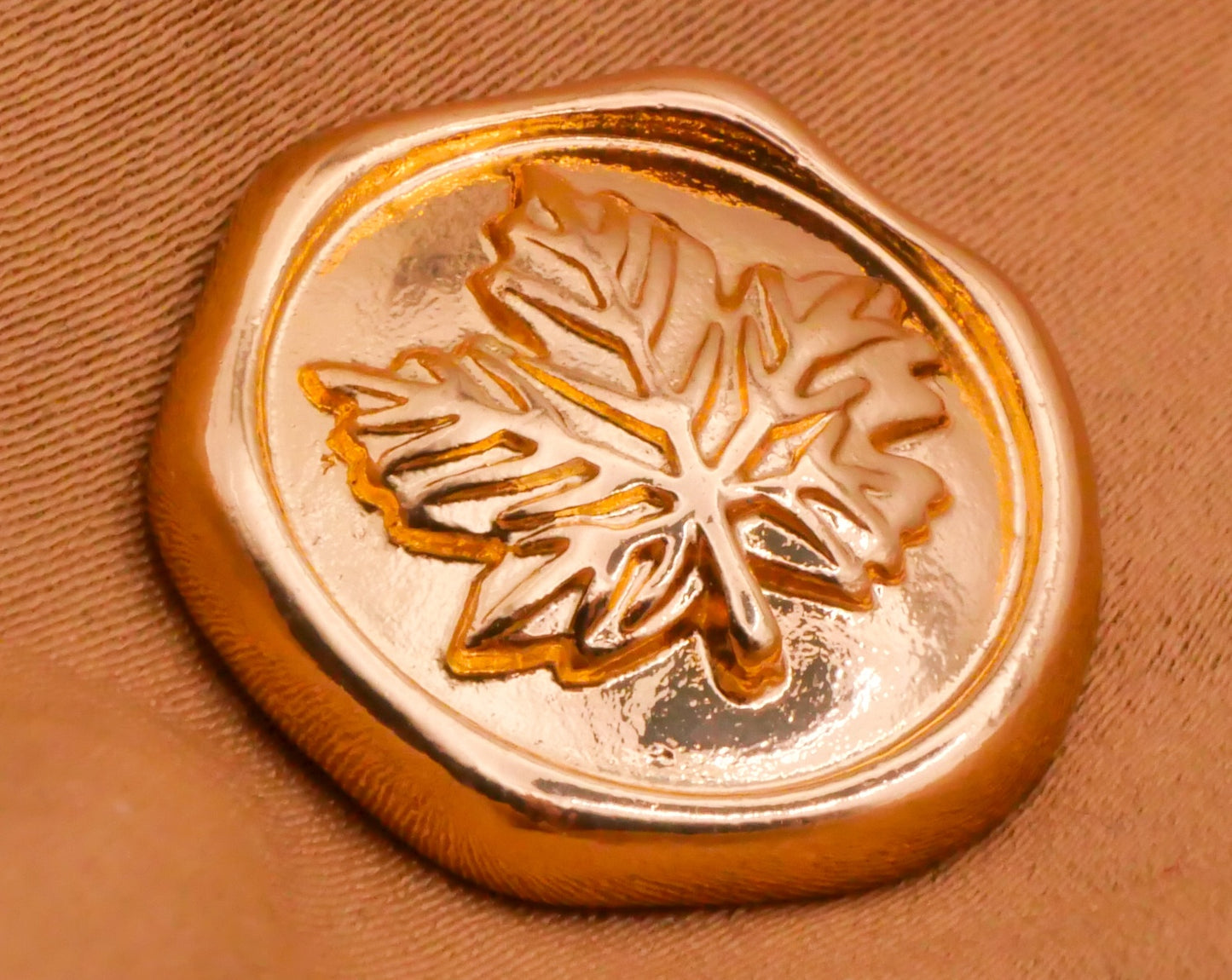 Leaf Wax Seal Look Shiny Gold Metal Button 19x20mm