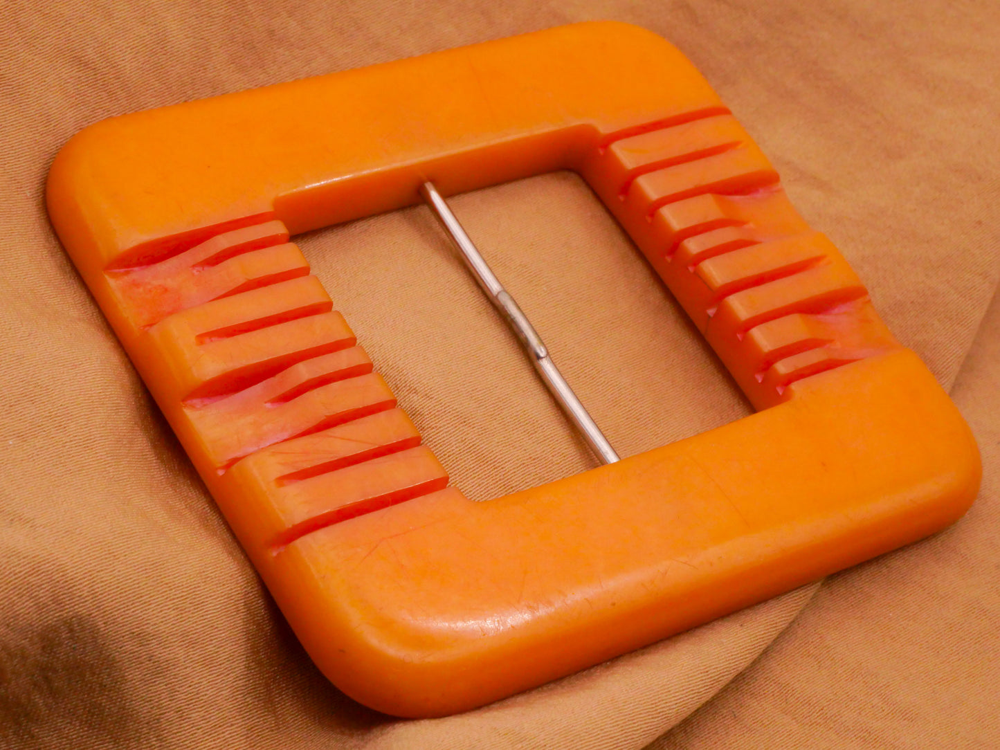 Bakelite Catalin Early Plastic Fashion Accessory Buckle Various 51-59mm