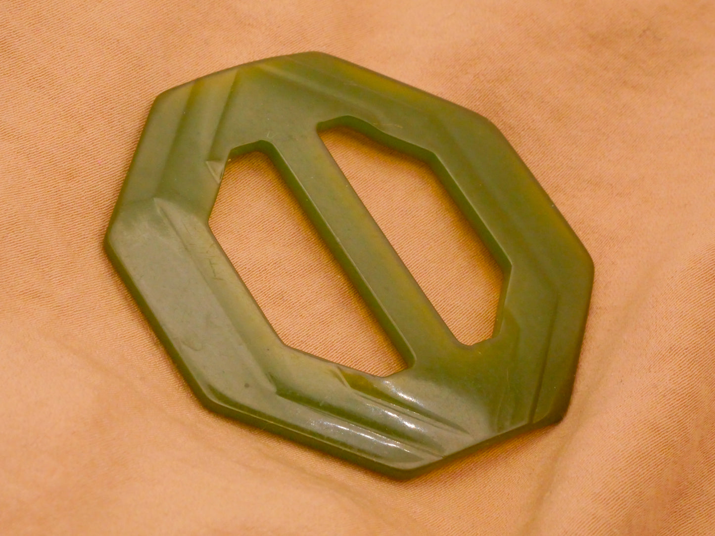 Bakelite Catalin Early Plastic Fashion Accessory Buckle Various 51-59mm