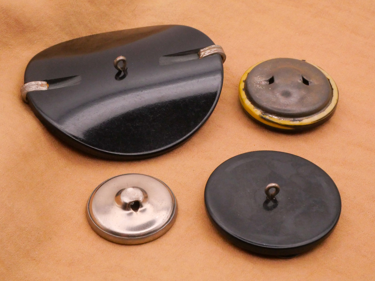 Metal Accent Black Plastic Art Deco Vintage Button Various 23-54mm