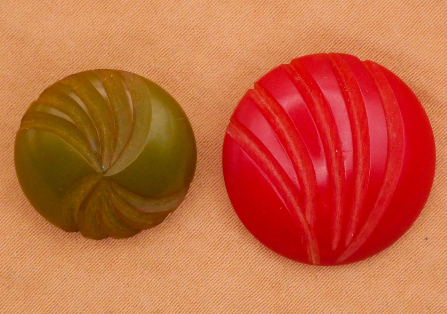 Swoop Array Carved Bakelite Early Plastic Button Various 18-22mm