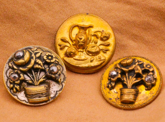 Flower Display Bouquet Victorian Metal Button Various 17mm