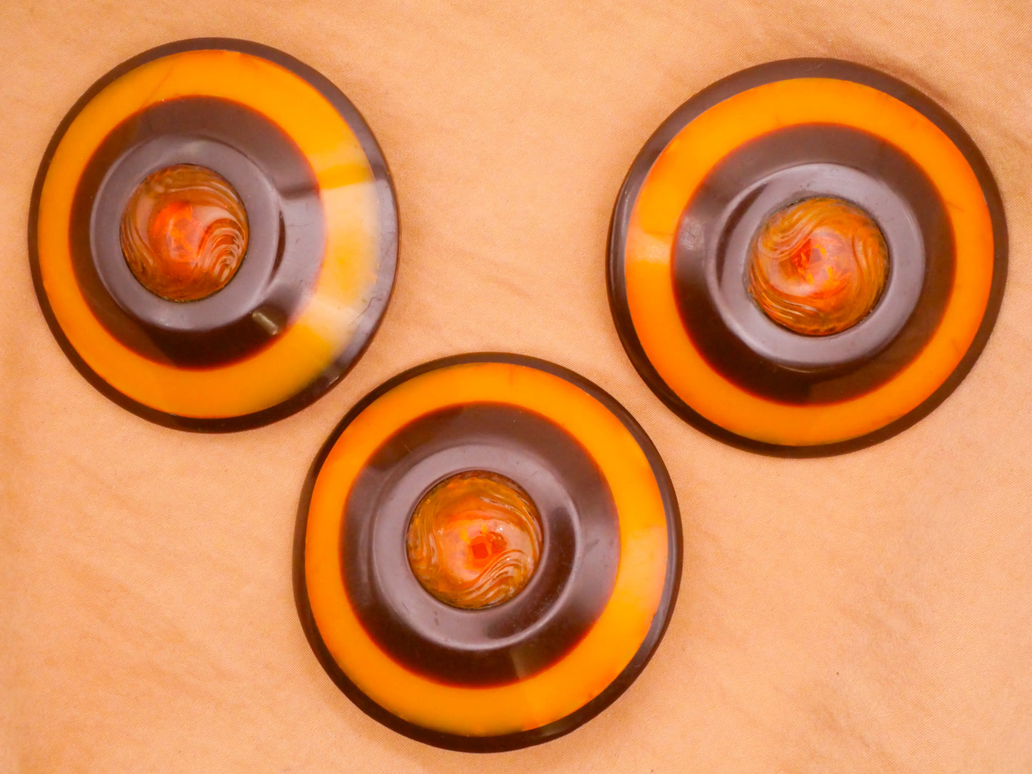 Chocolate Caramel Art Nouveau Extra-Large Button Various 55mm