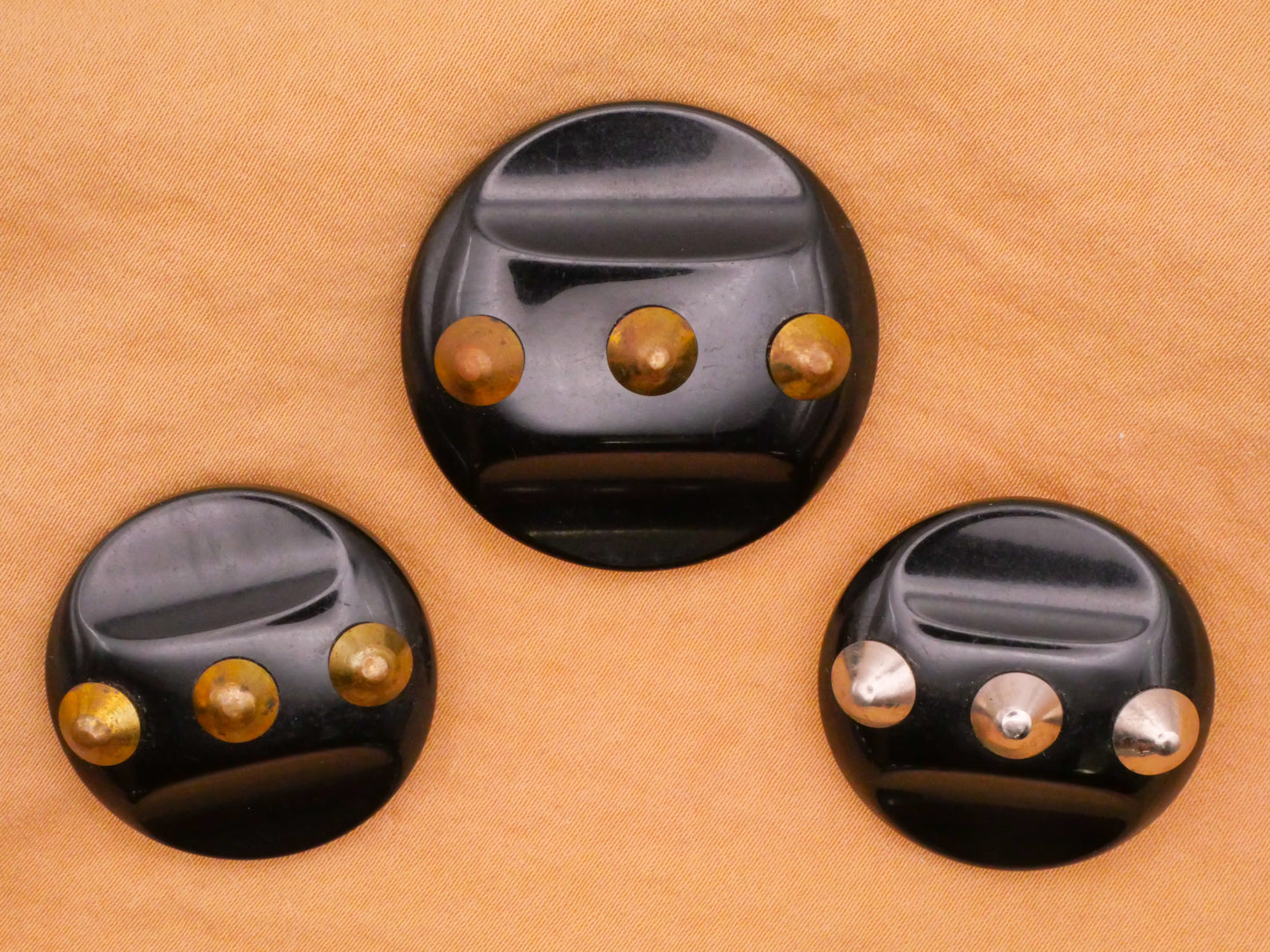 Stud Studded Black Vintage Plastic Button Various 28-34mm