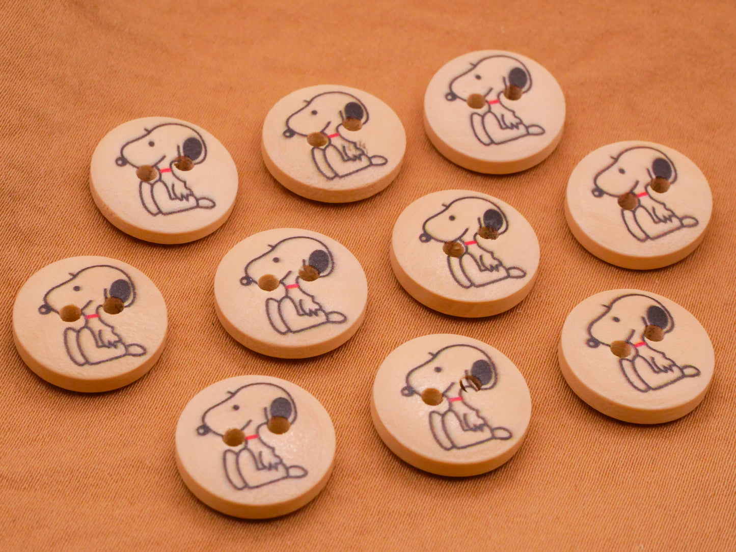 Snoopy Peanuts Dog Wood Set of Ten Buttons 15mm