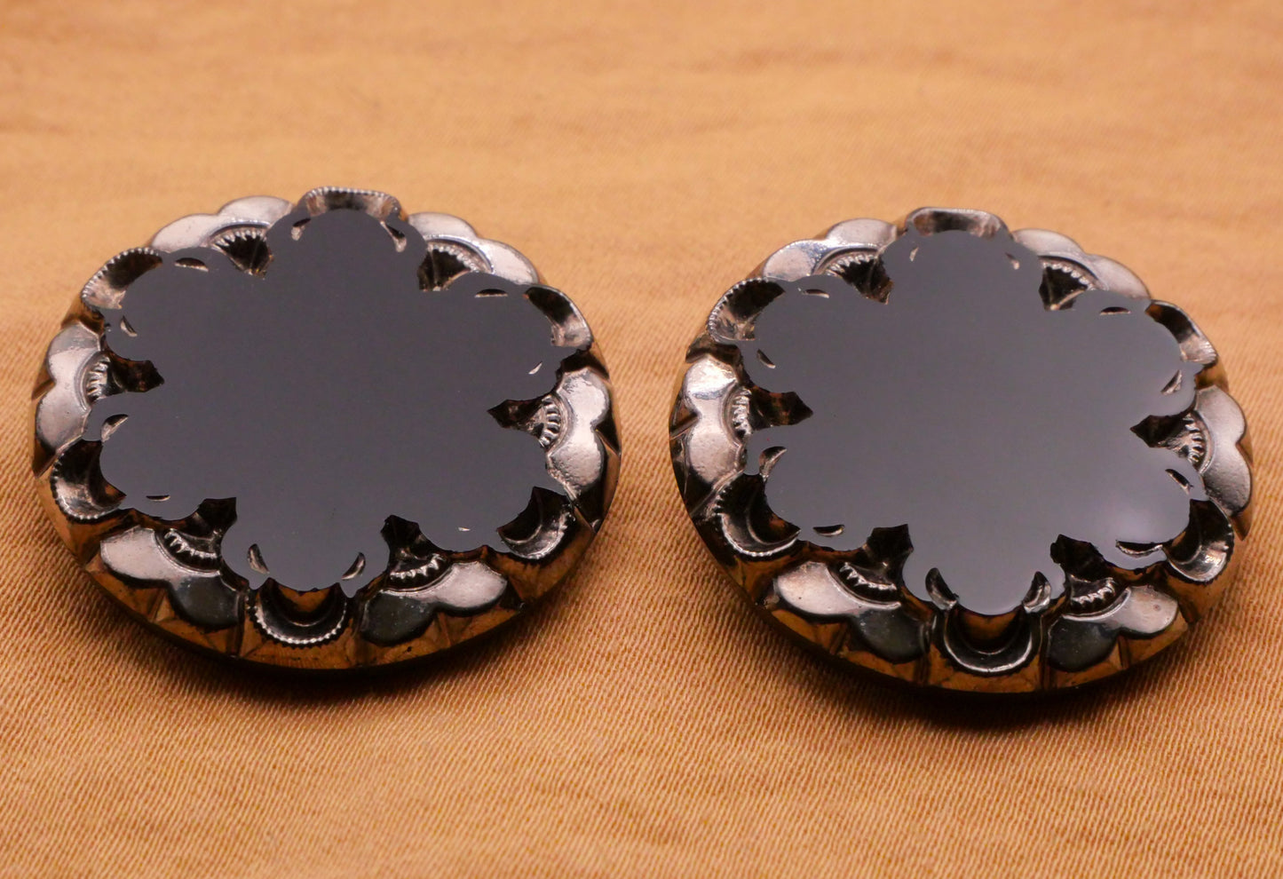 Snowflake Mirror Finish Silver Luster Black Glass Button Various 27mm