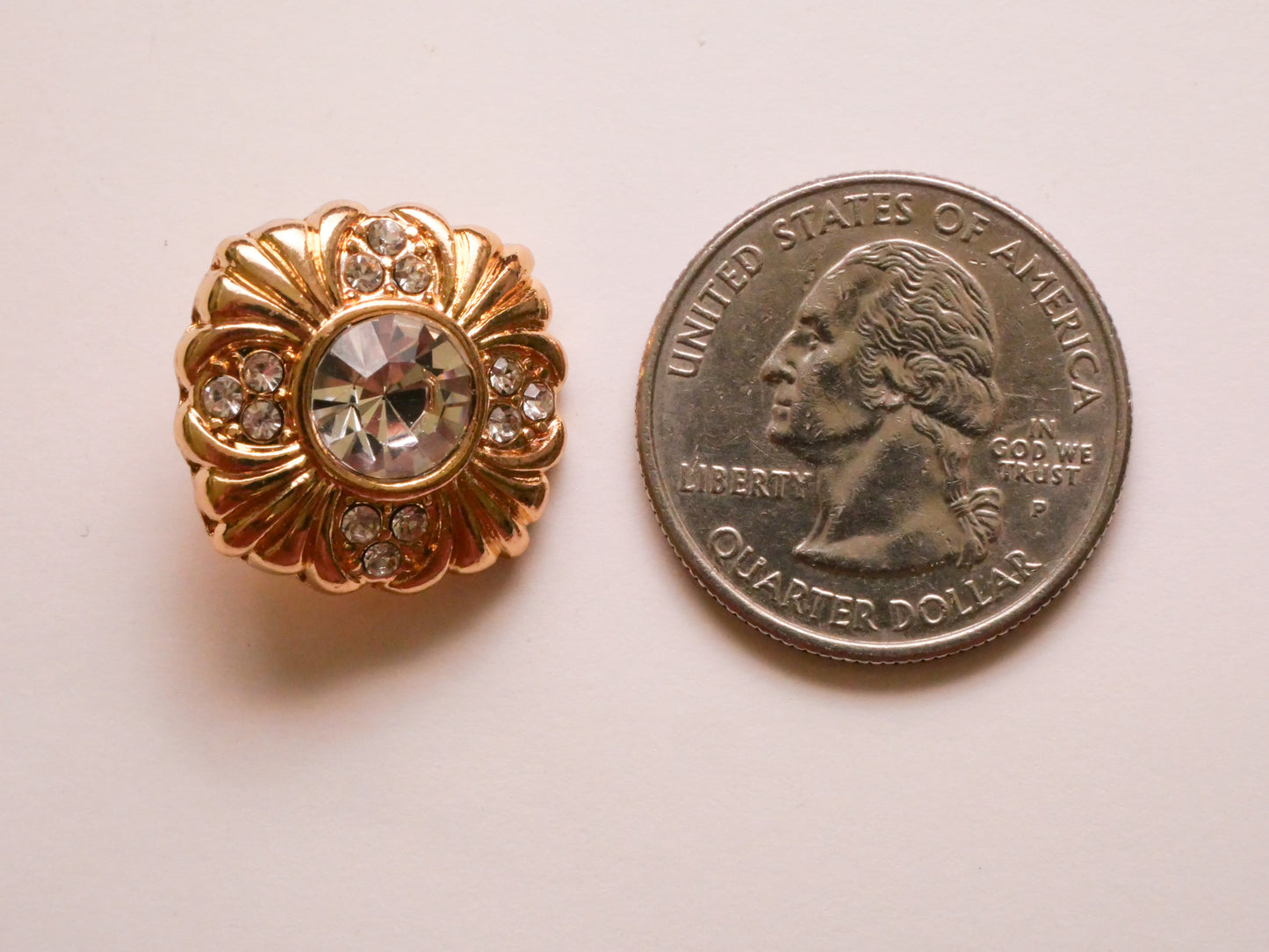 Rhinestone Fleur Gold Metal Button Various 19mm
