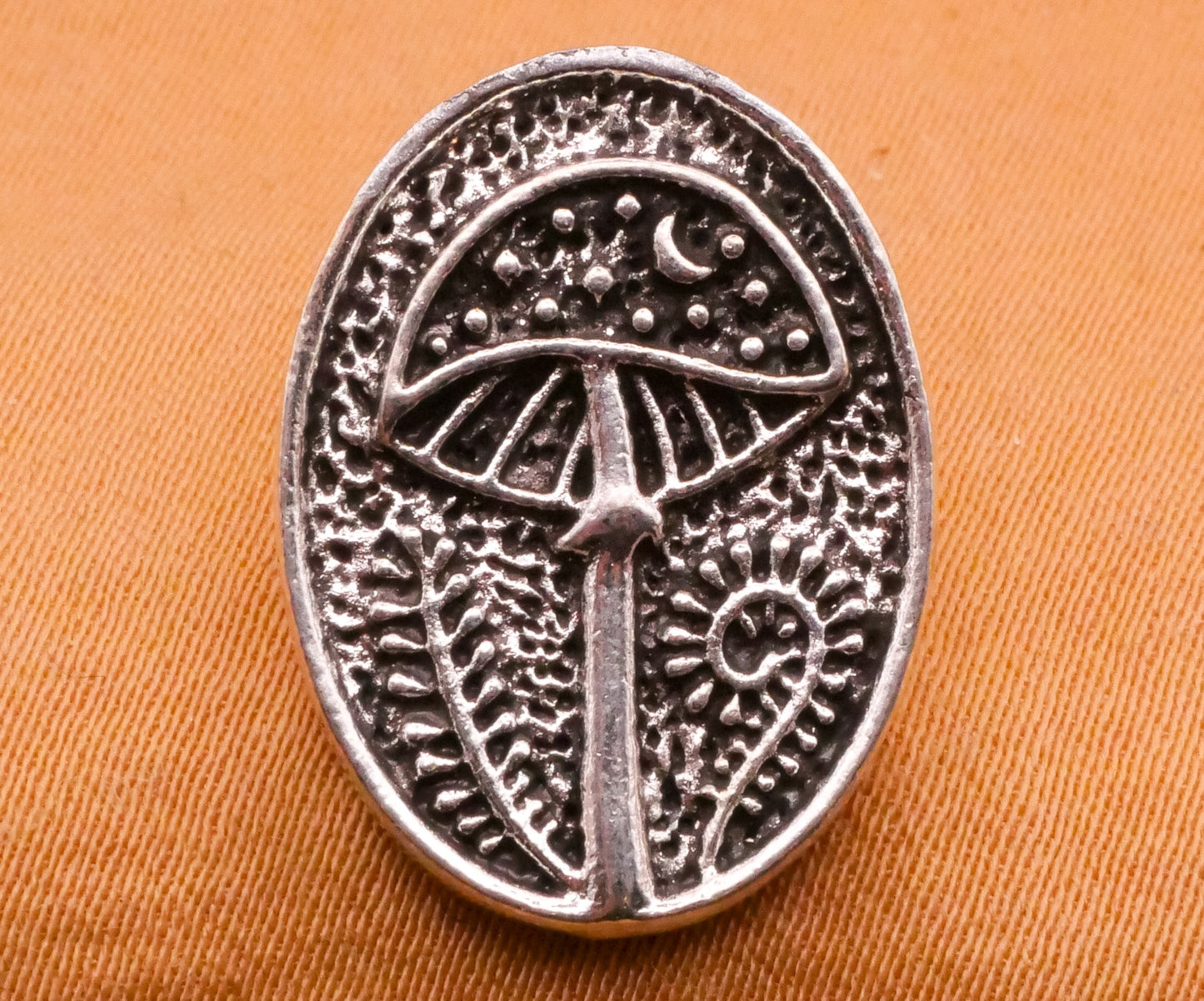 Mushroom Moon Oval Silver Metal Button 15x20mm