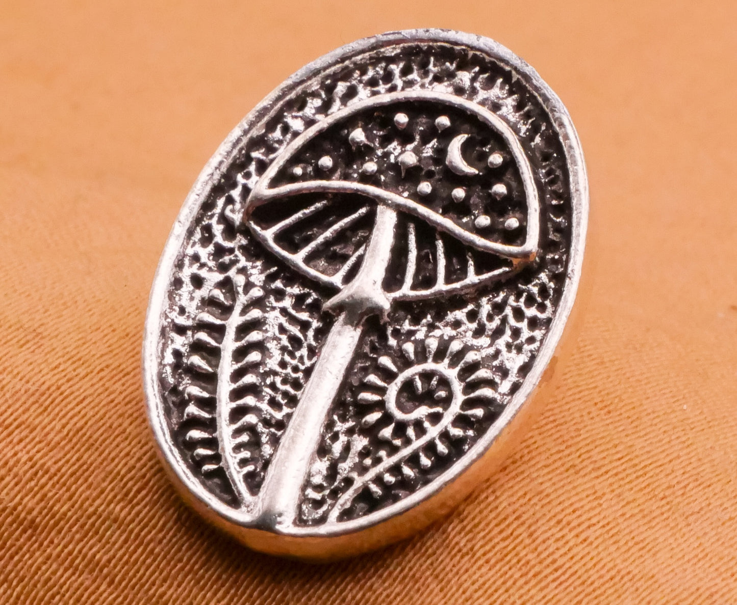 Mushroom Moon Oval Silver Metal Button 15x20mm