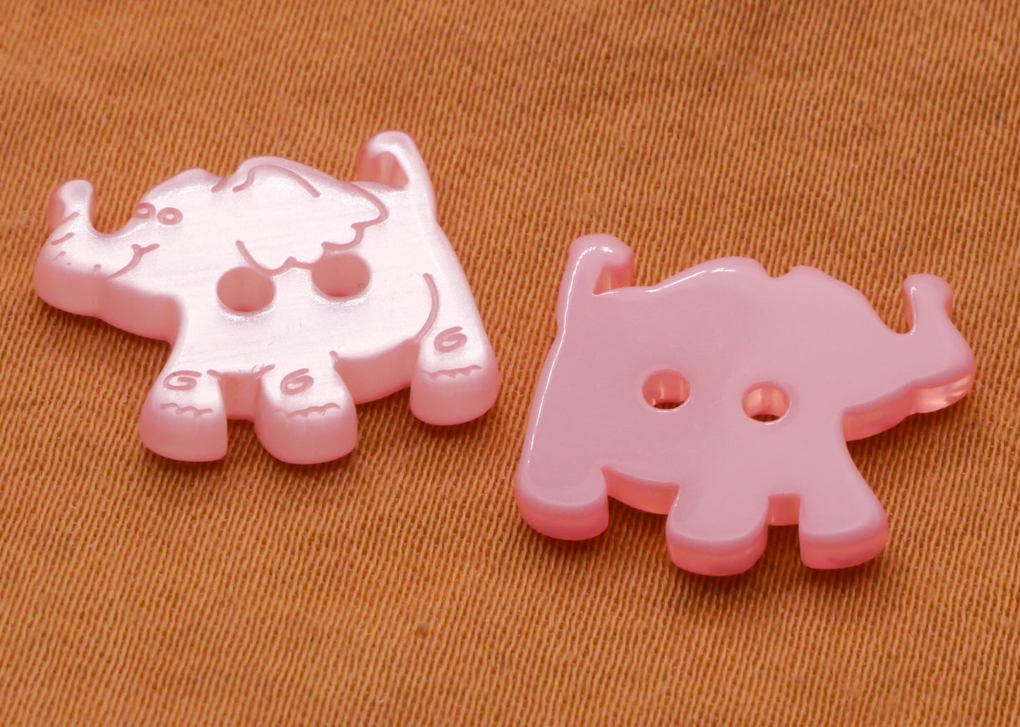 Elephant Pearlized Pale Pink Plastic Set of Five Buttons 12x15mm