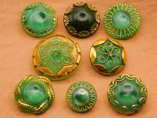 Green Gold Edge Vintage Button Various 13-23mm