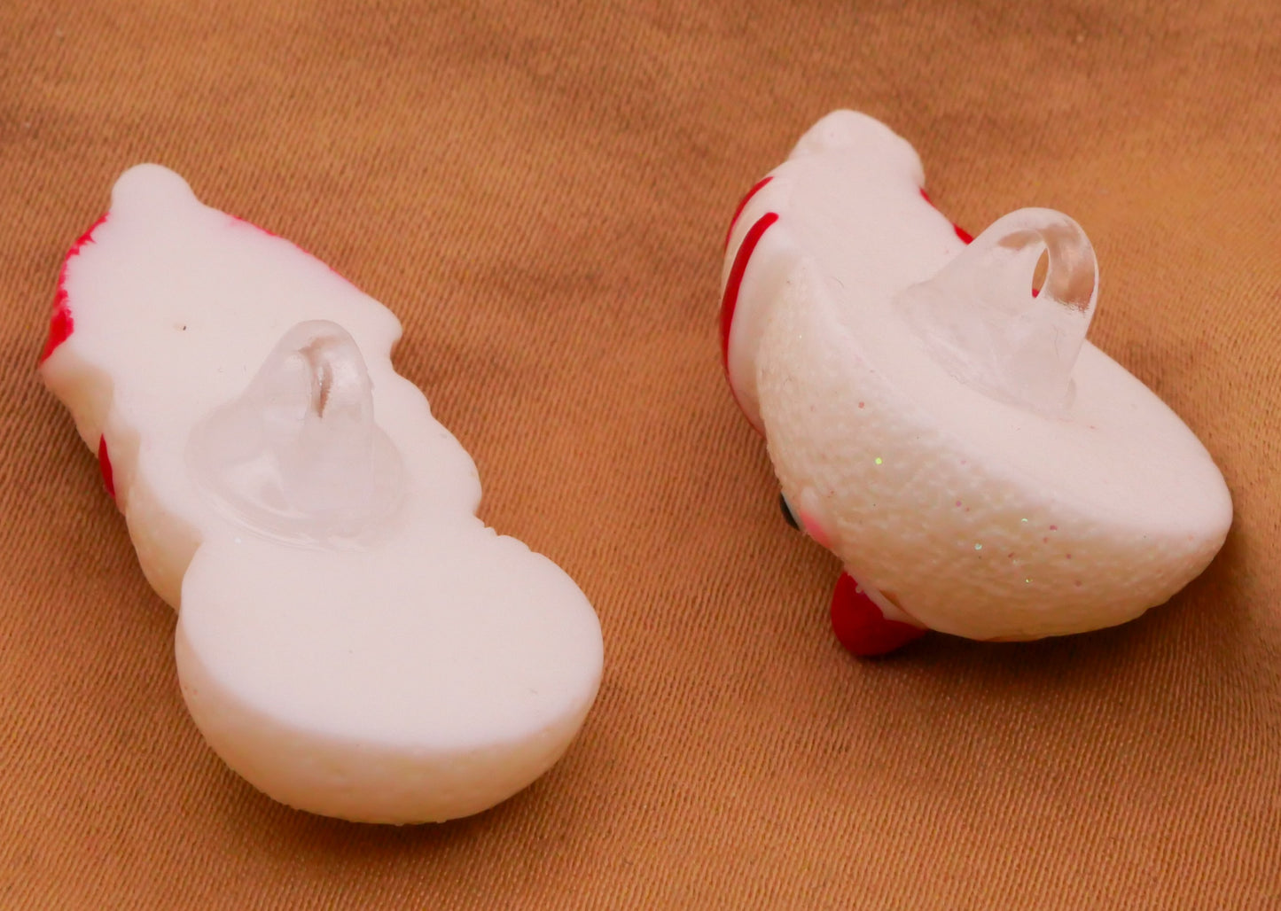 Snowman Vintage Look Glitter Plastic Button Various 17-34mm