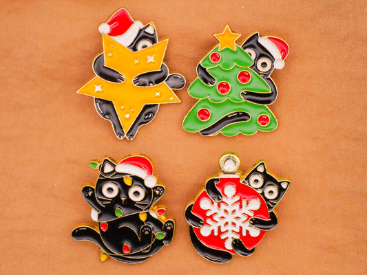 Cat Kitty Playful Christmas Enamel Metal Button Various 22-31mm